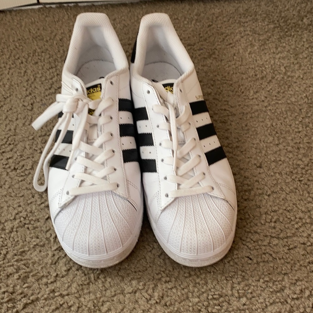 Adidas Superstar